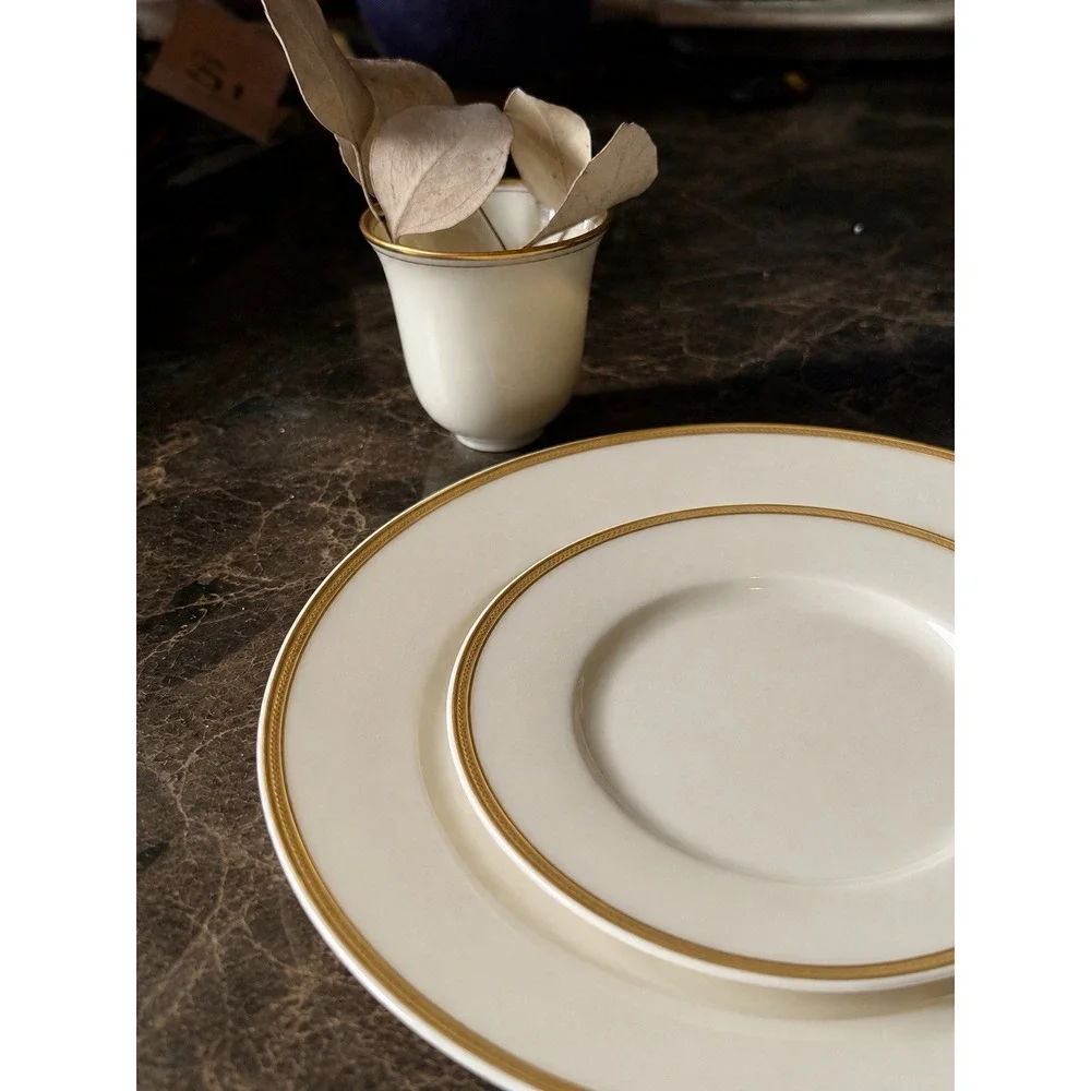 Lenox Flower Holder Vases For 8 Individual Place Settings Gold Rim  Elegant